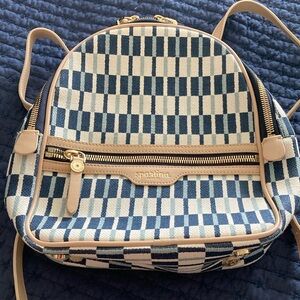 Spartina 449 Blue and Cream Backpack with Geometric Design
Like new condition